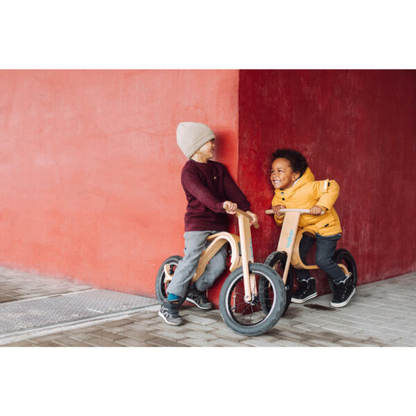 draisienne-3-en-1-leg-and-go-en-bois-pour-les-enfants-et-les-tout-petits_4 Draisienne 3-en-1 en bois pour les enfants