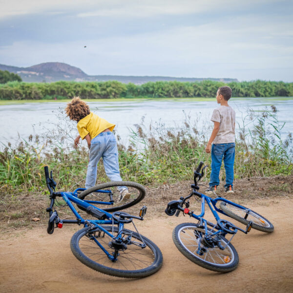 Vélo VTC Enfant RIVERSIDE 120 20" 6-9ans